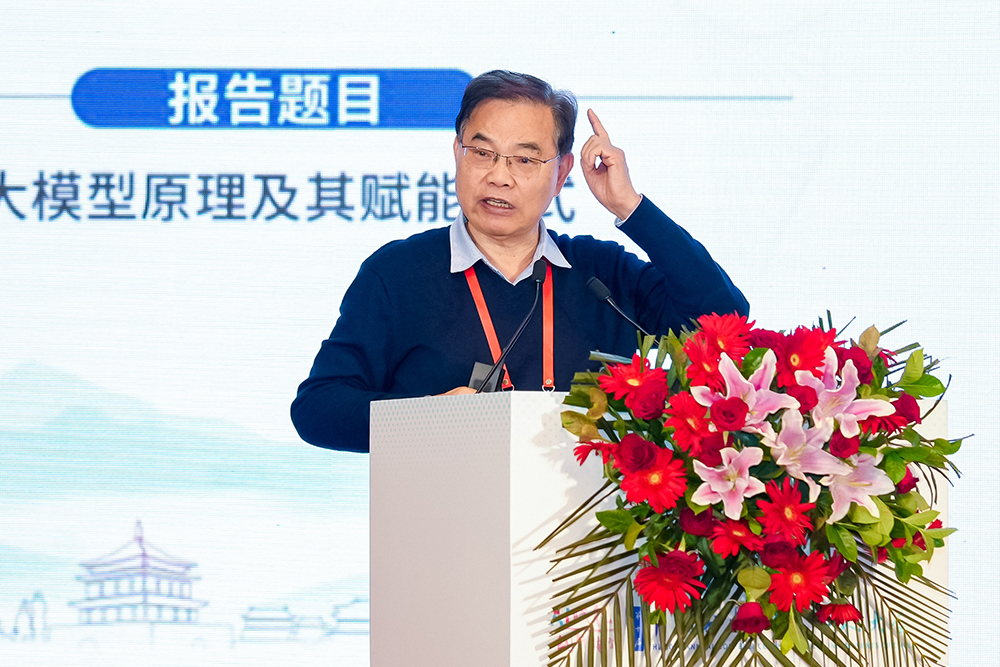 CY01791.jpg CY01791.jpg