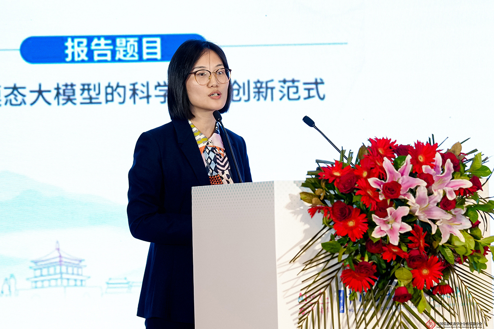 CY02575.jpg CY02575.jpg