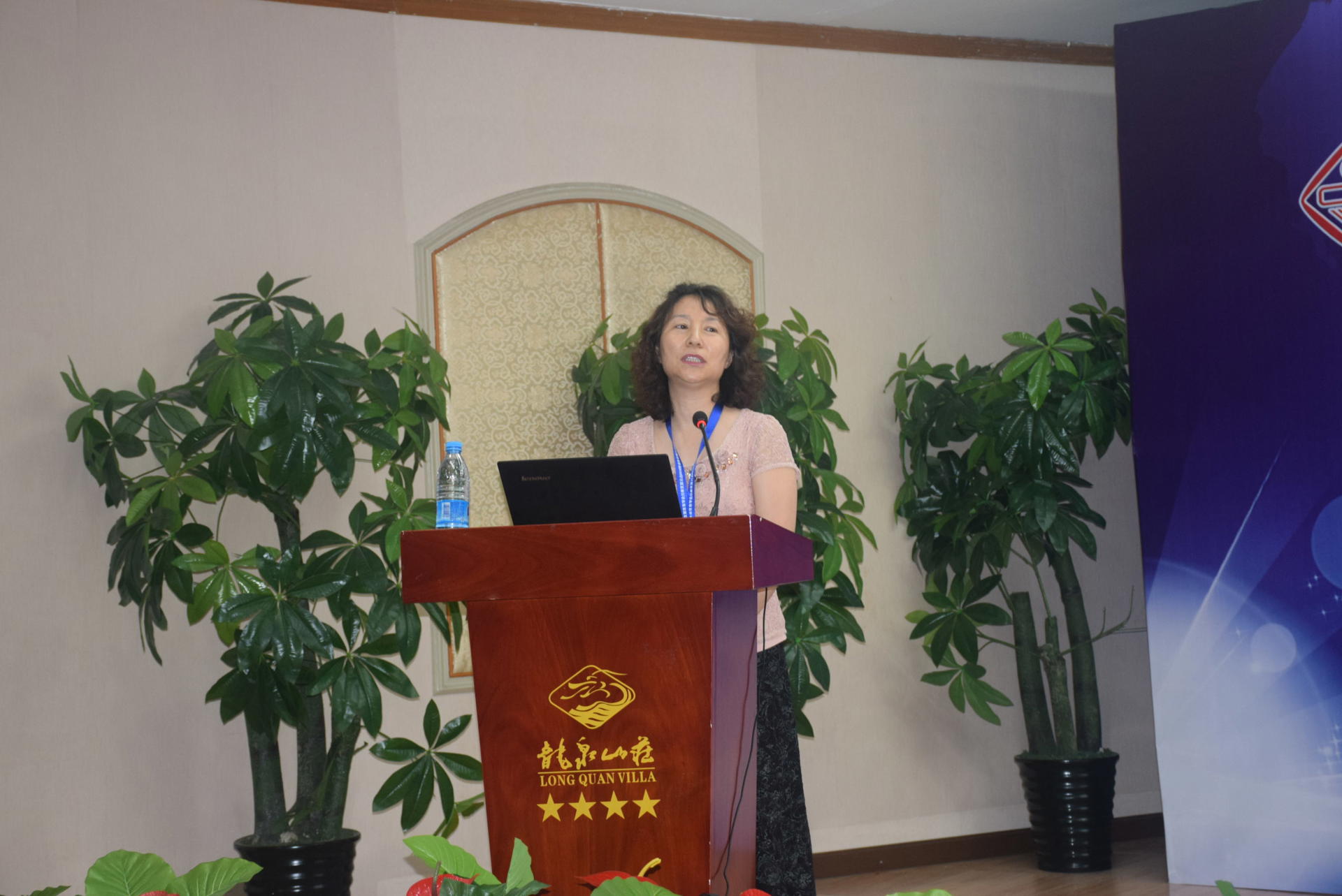 DSC_0177.JPG DSC_0177.JPG